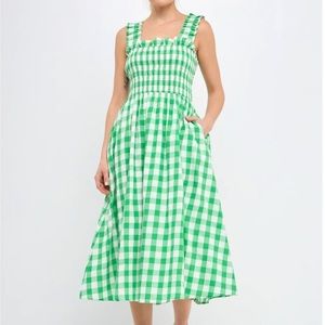 NWT! English Factory CHECK PRINT SMOCKED DRESS GREEN. Size Medium.